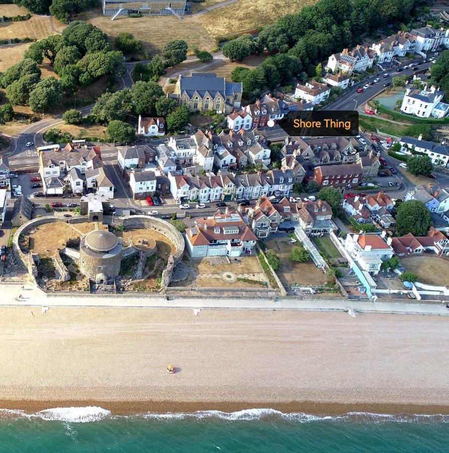 Shore Thing - Just A Stones Throw From The Beach Sandgate Εξωτερικό φωτογραφία